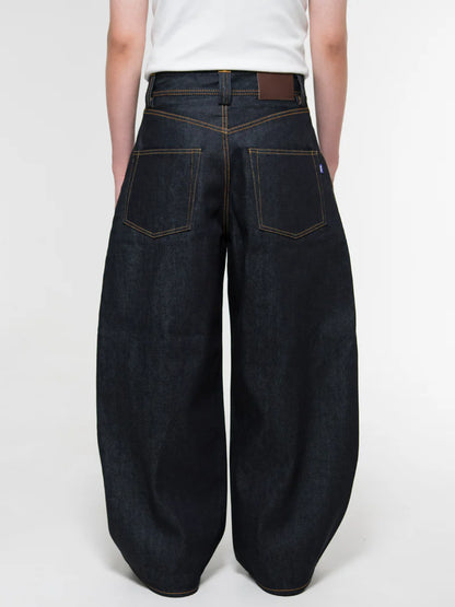 Japanese Curved-leg Jeans