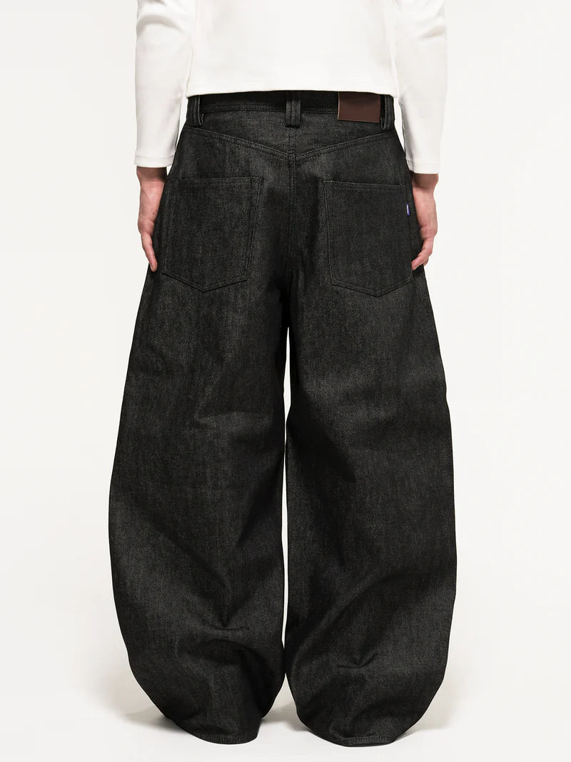 Japanese Curved-leg Jeans